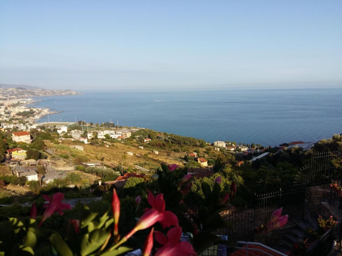 Luna Sul Mare Sanremo Exterior photo