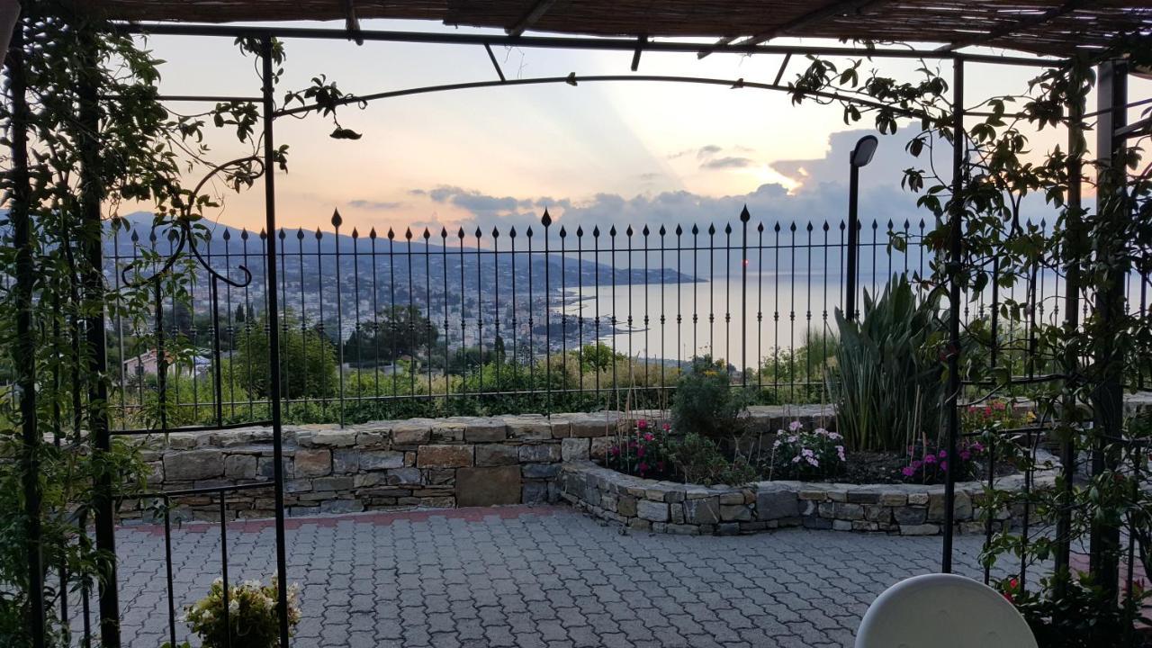 Luna Sul Mare Sanremo Exterior photo